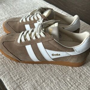Gola Women's Tan Sneakers